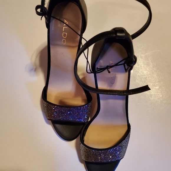 Black Stilleto Heel - Picture 12 of 16